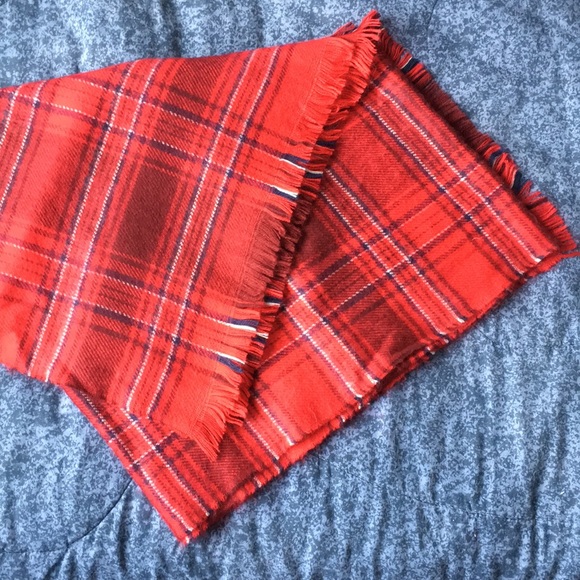 Red plaid blanket scarf - Picture 1 of 1